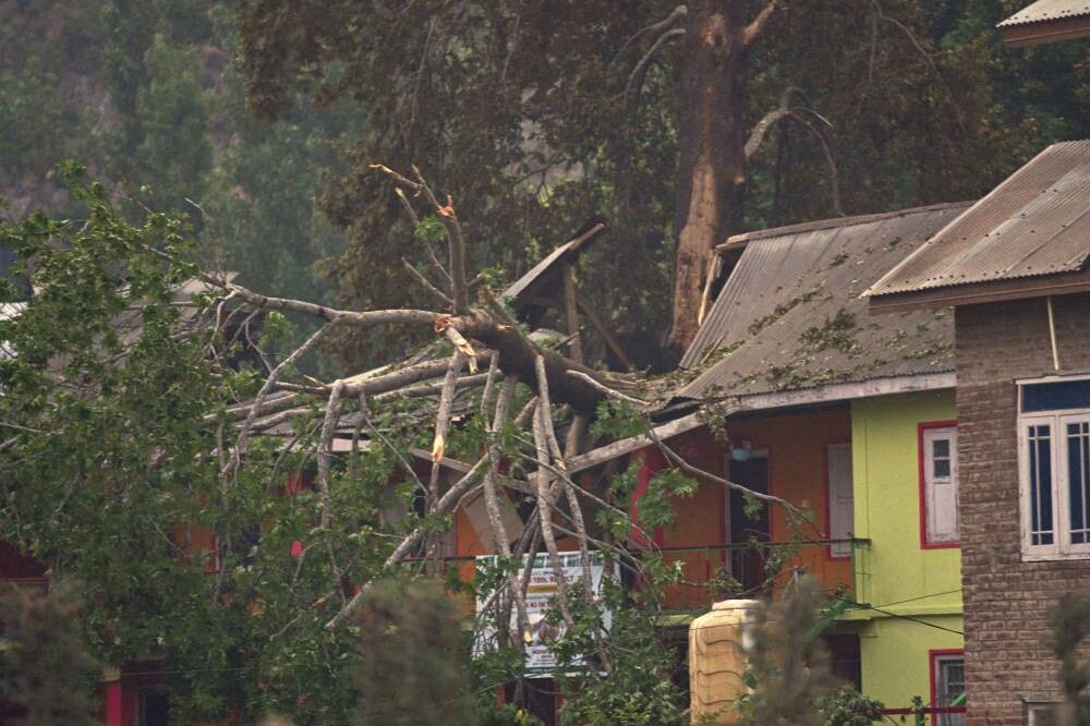 Indian Strikes Damage Pakistani Dam