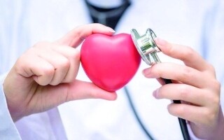 Эксперты по здравоохранению подчеркивают важность раннего выявления и здорового образа жизни в Пакистане