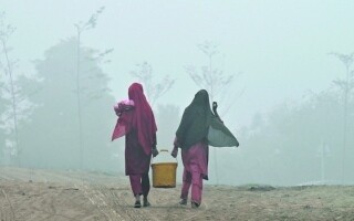 Lahore Schools and Markets Shut Due to Smog