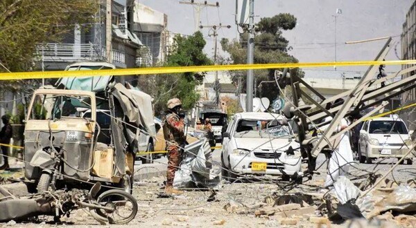 Armed men attack paramilitary forces' headquarters in Peshawar, Pakistan